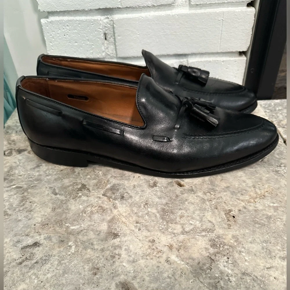 Allen Edmonds Grayson Tassel Loafers Mens 11D Black Leather USA 8217 Bench Welt